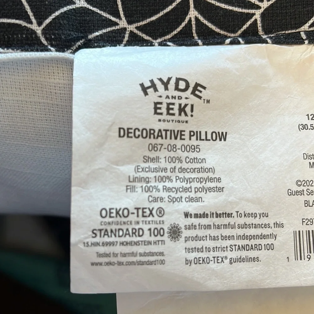 Brand new Halloween EEK! Pillow w/tassels black white spider webs rectangle